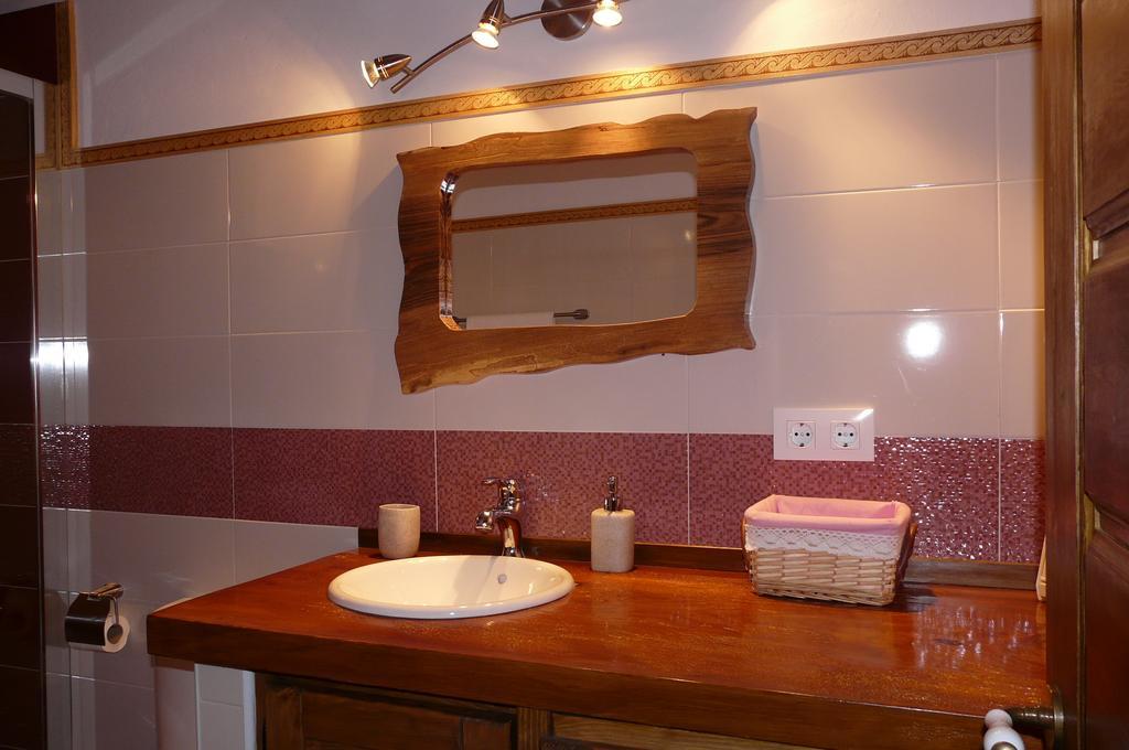 Apartamentos La Condesa Valmeo Kamer foto