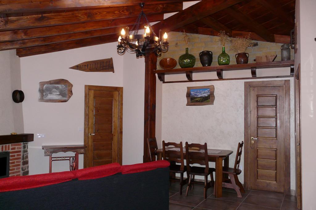 Apartamentos La Condesa Valmeo Kamer foto