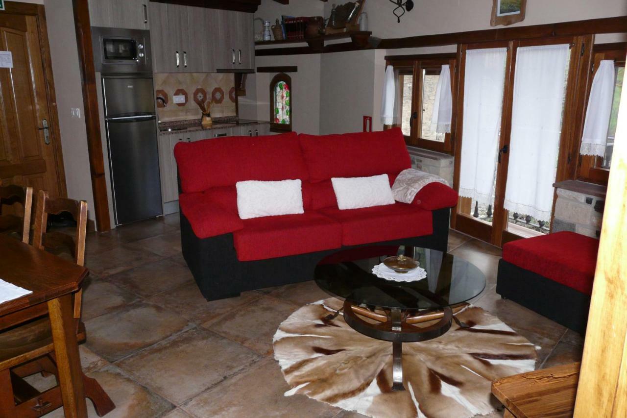 Apartamentos La Condesa Valmeo Buitenkant foto