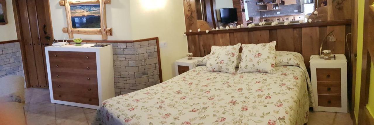 Apartamentos La Condesa Valmeo Buitenkant foto